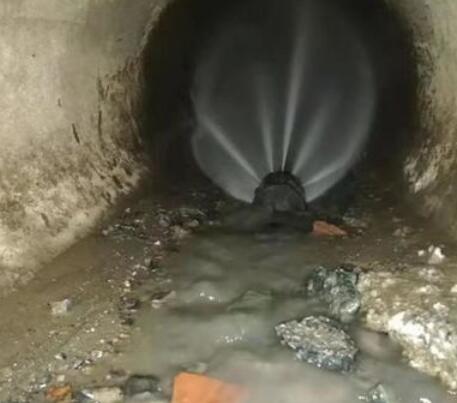 天涯镇市政管道清淤